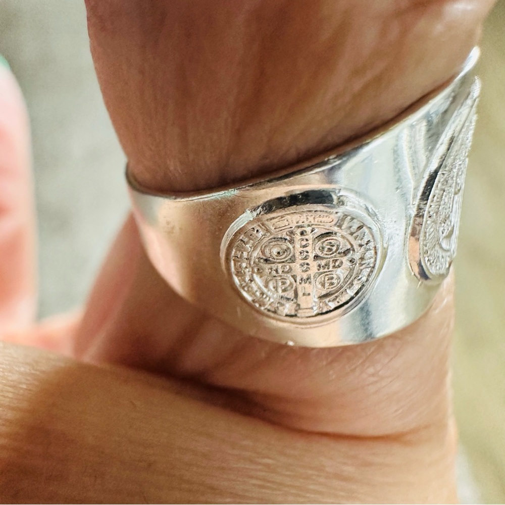 Silver Chunky Jewelry Ring with Engraved Saint Benedict Catholic Christian - Picture 7 of 16